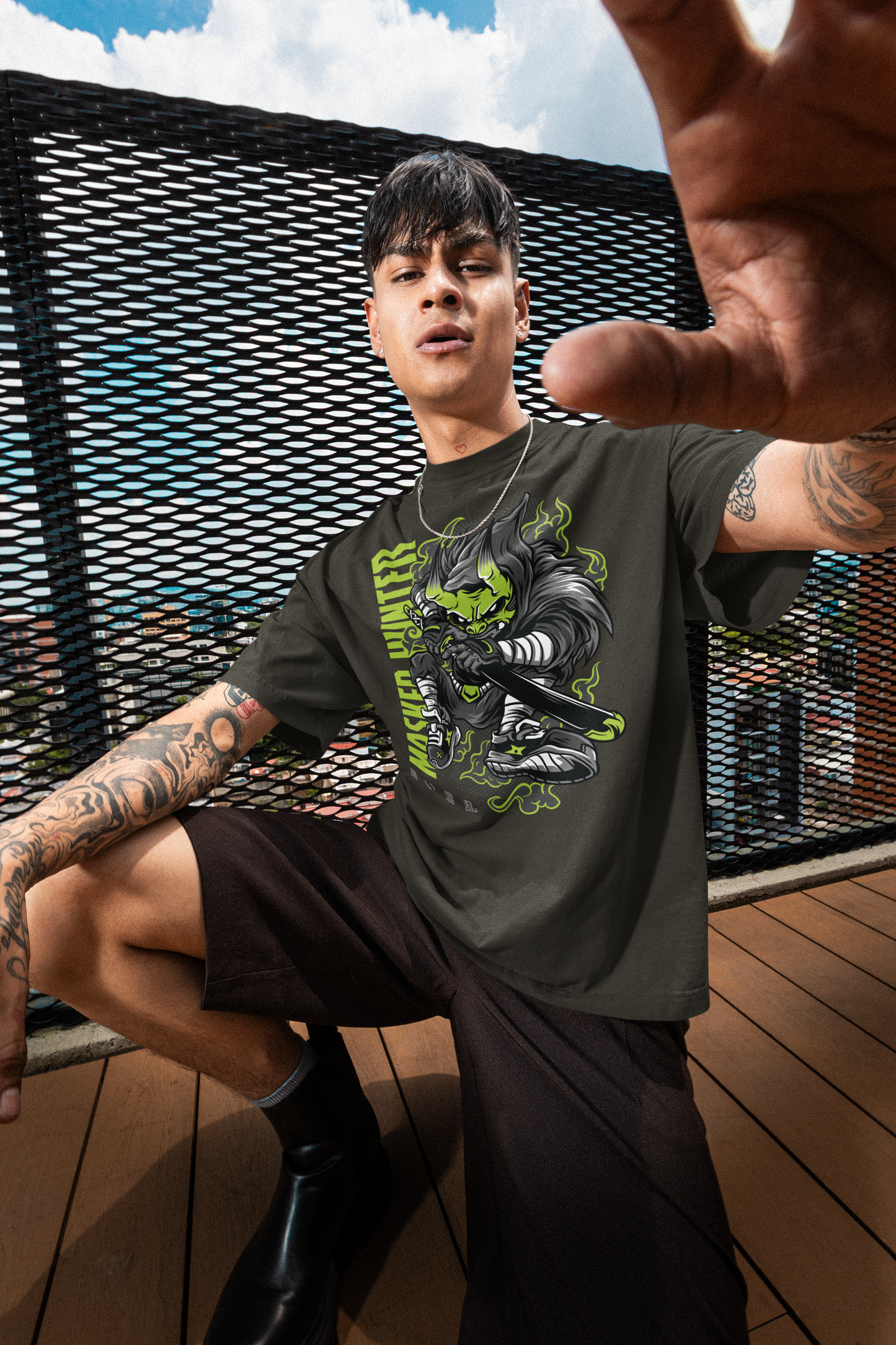 MASKED HUNTER Warrior Green Kryot Streetwear Frontprint - Creador Bio Camiseta Adulto SH