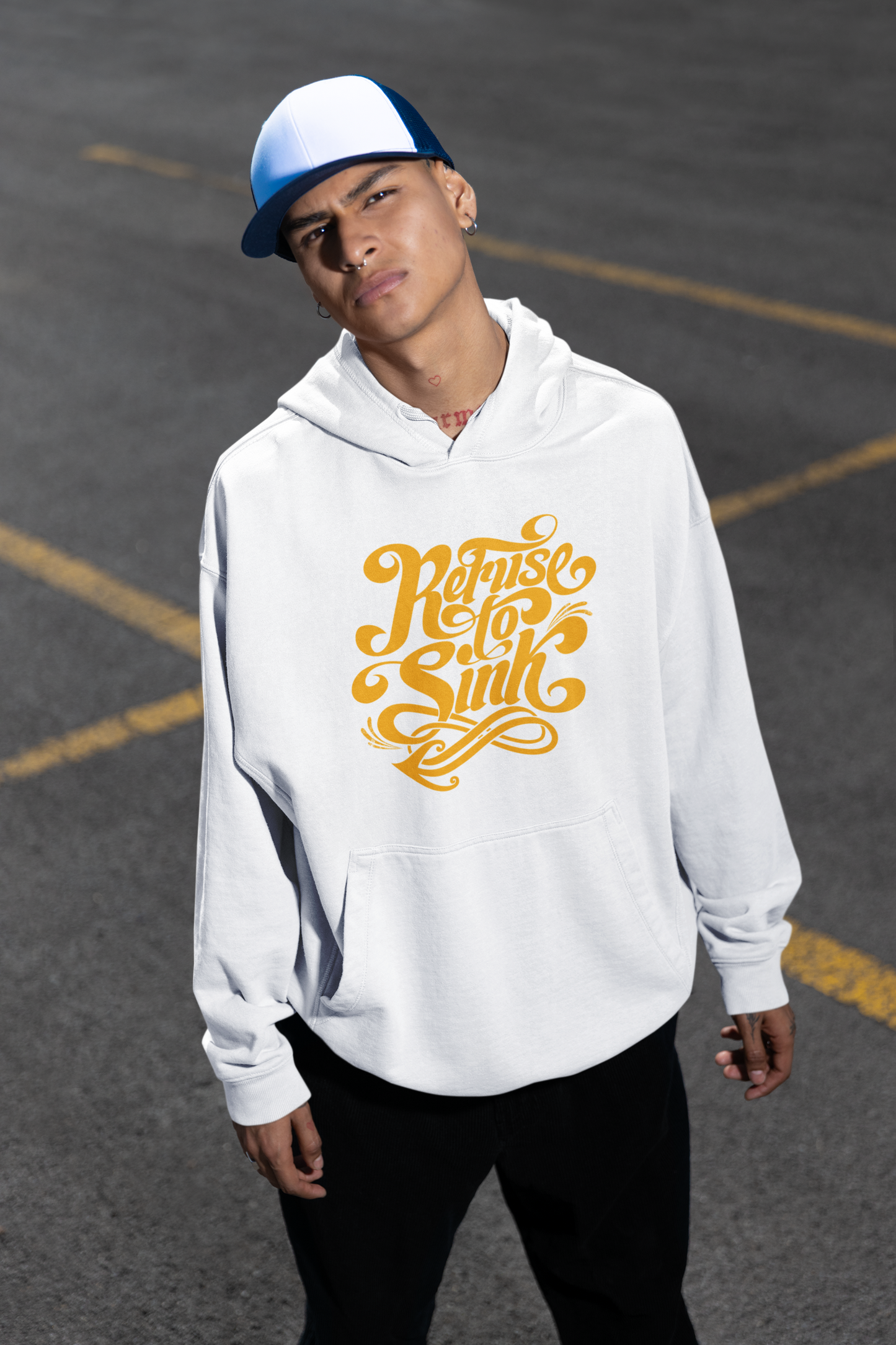 KRYOT Refuse To Sinh Hoodie Frontprint - Unisex Heavyweight Oversized Streetwear 350 GSM Bio-Baumwolle