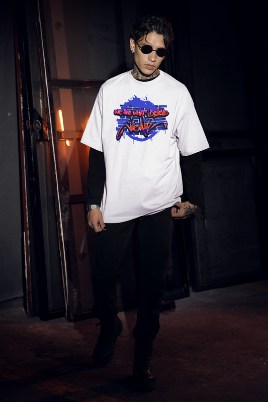 WE ARE WHAT BELIEVE Imprimé frontal Streetwear - T-shirt unisexe oversize bio Freestyler Adulte